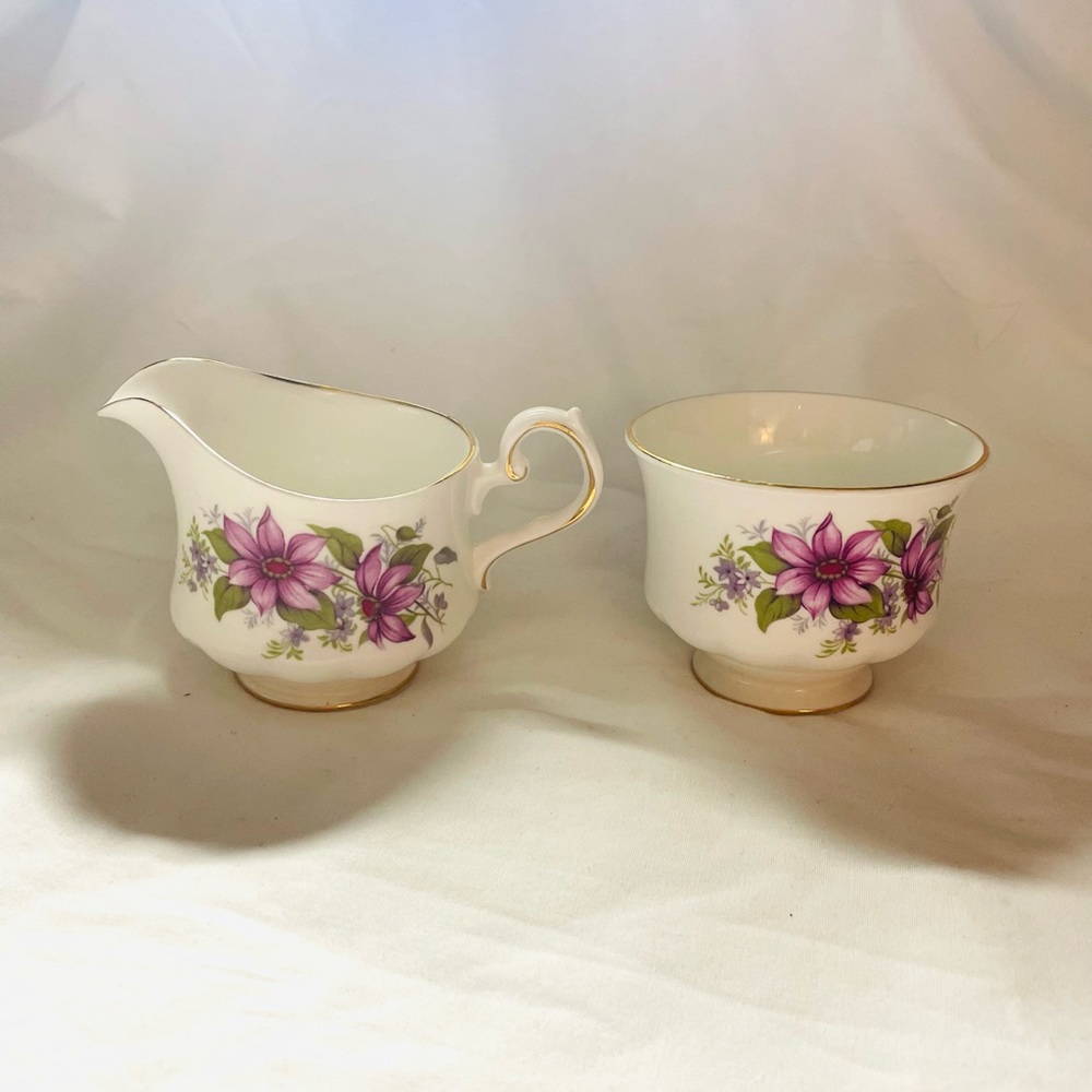 Vtge Queen Anne Bone China Creamer & Sugar Bowl Lavender Floral Gold Tone Trim